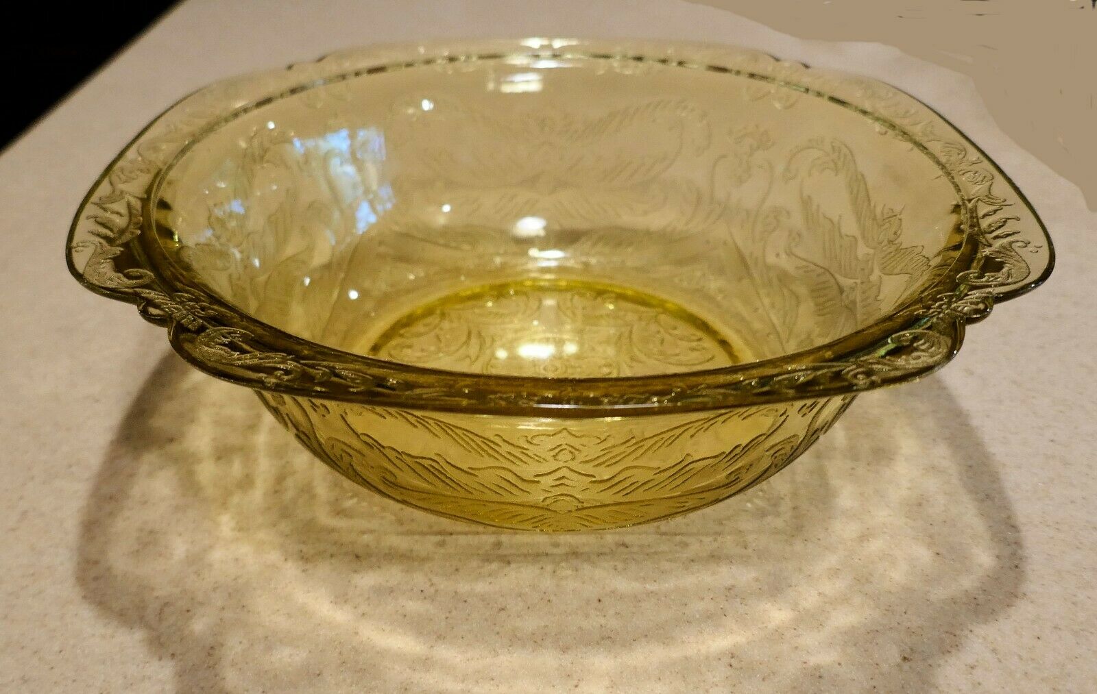 Federal Glass Madrid Pattern Yellow Amber 10" Rimmed Round Fruit / Serving Bowl